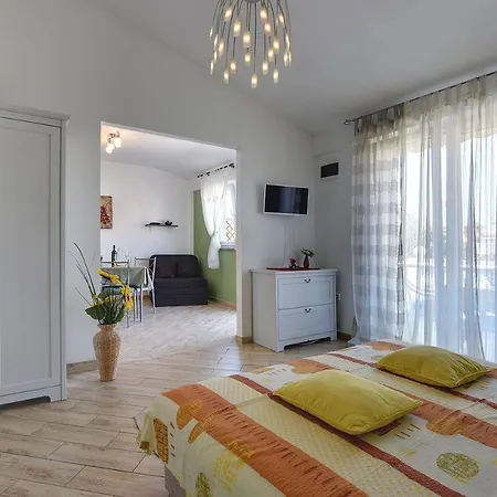 Komfortables Studio-apartment Nur 590 Meter Vom Sandstrand Mit Klima, Wlan, Grill Und Parkplatzen