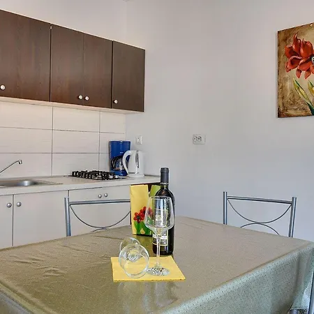 Komfortables Studio-apartment Nur 590 Meter Vom Sandstrand Mit Klima, Wlan, Grill Und Parkplatzen Apartamento